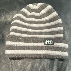 REI Beanie - NWOT